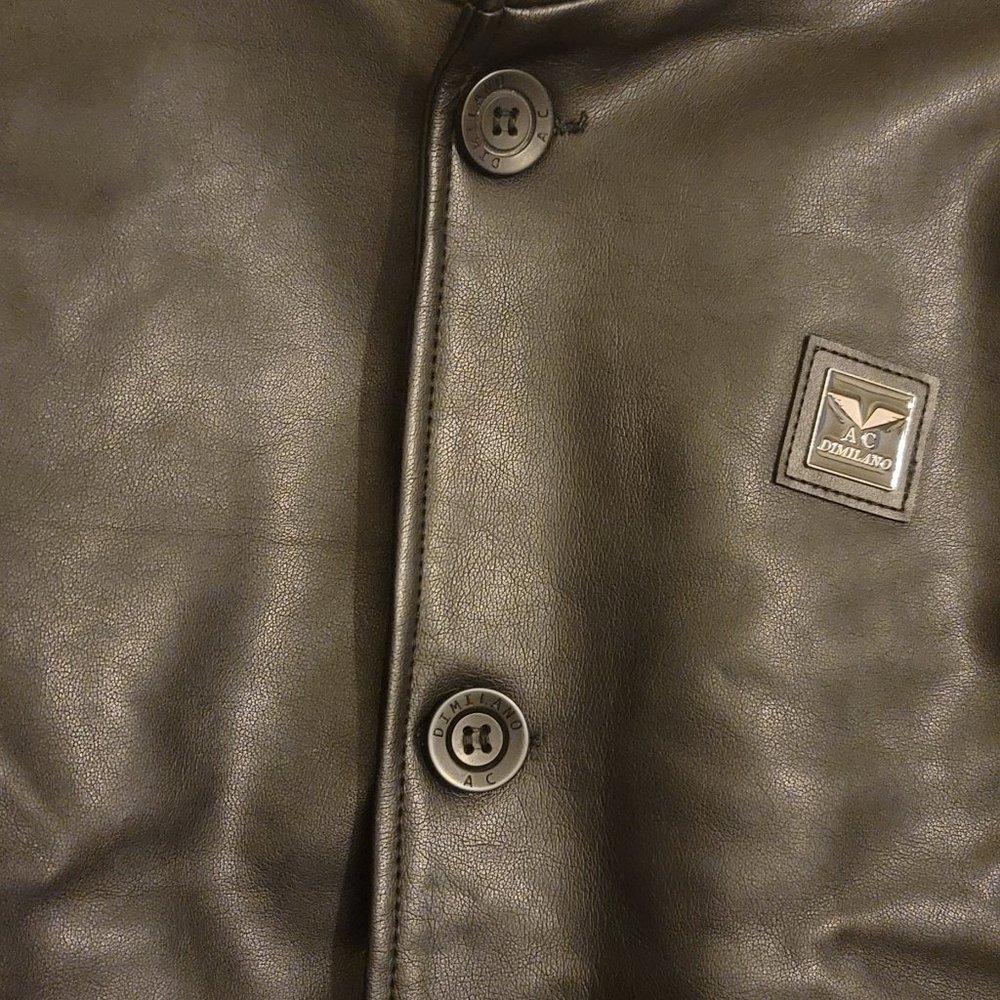 Black Jacket - Picture 4 of 5